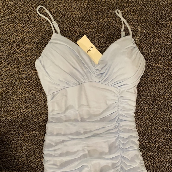 Dress - Picture 4 of 6